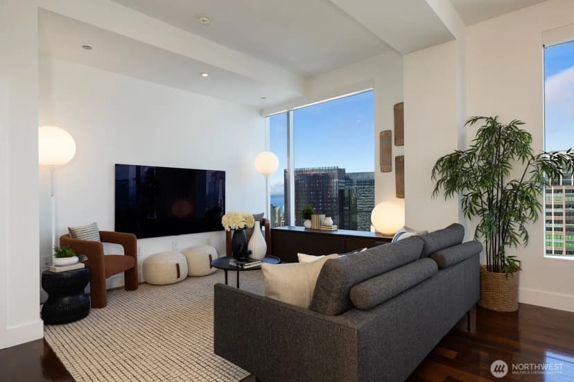 Property photo for 737 Olive Way #3702, Seattle photo 5