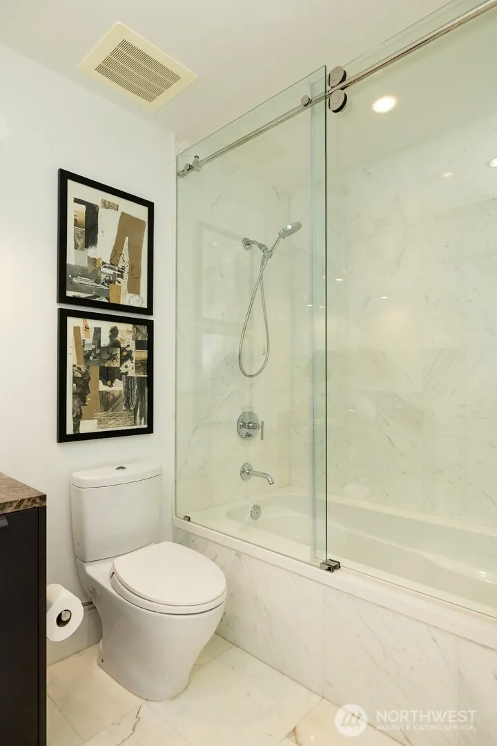 Property photo for 737 Olive Way #3702, Seattle photo 12