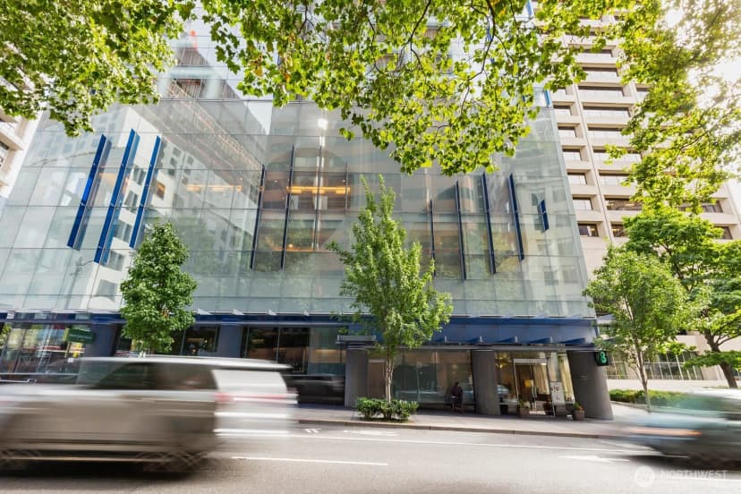 Property photo for 737 Olive Way #3702, Seattle photo 18