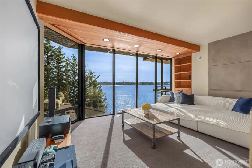 Property photo for 7703 W Mercer Way, Mercer Island photo 25