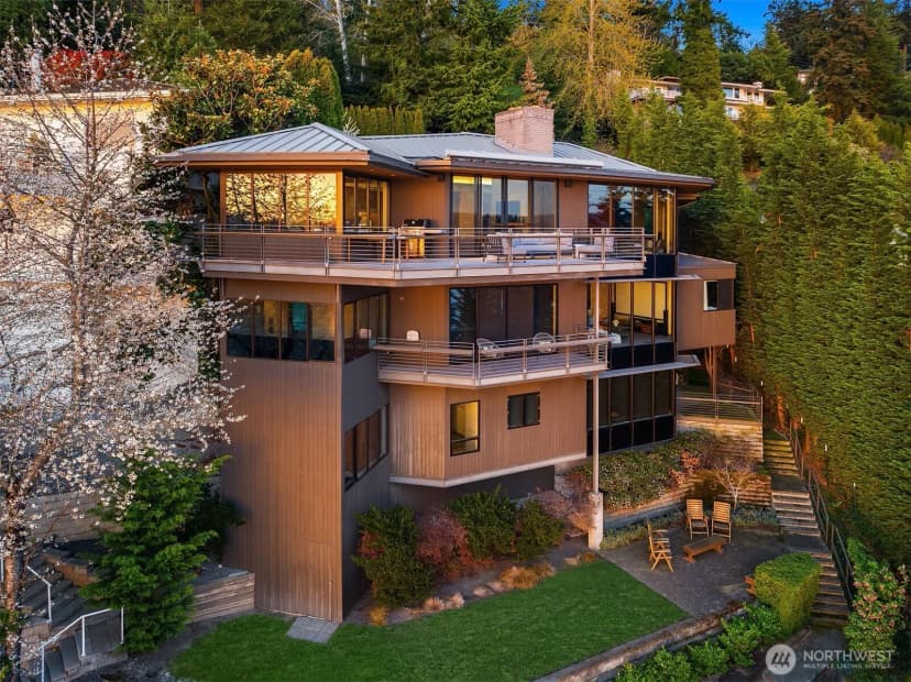 Property photo for 7703 W Mercer Way, Mercer Island photo 32