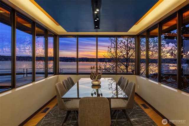 Property photo for 7703 W Mercer Way, Mercer Island photo 5