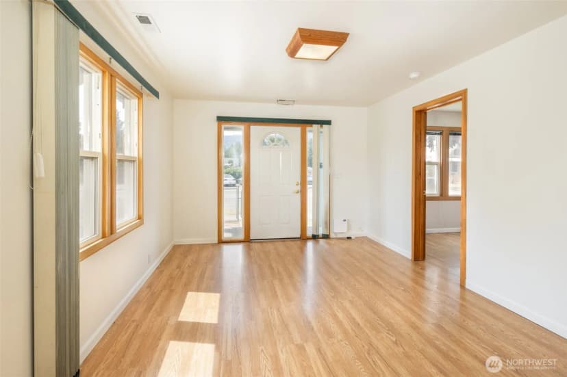 Property photo for 819 1st Street, Cle Elum photo 8