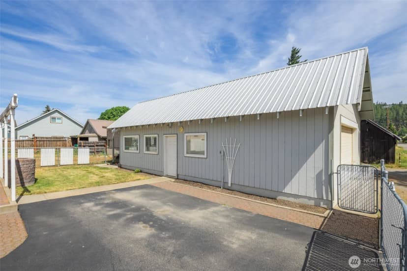Property photo for 819 1st Street, Cle Elum photo 32