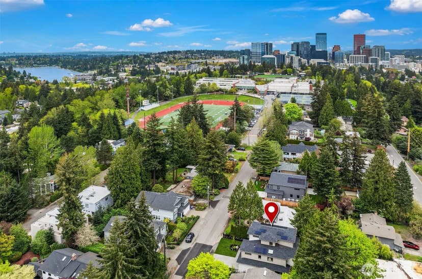 Property photo for 1032 107th Avenue Se, Bellevue photo 35