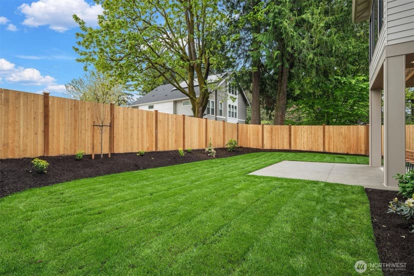 Property photo for 1032 107th Avenue Se, Bellevue photo 32