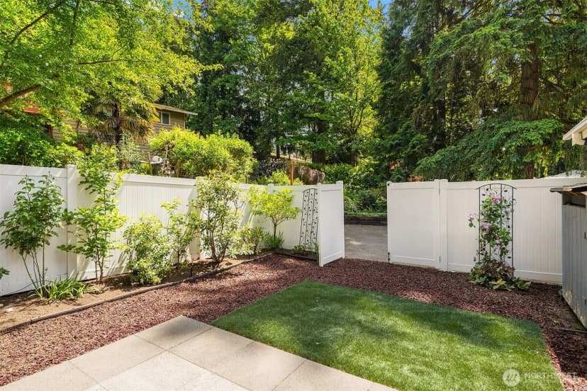 Property photo for 8704 171st Avenue Ne, Redmond photo 23