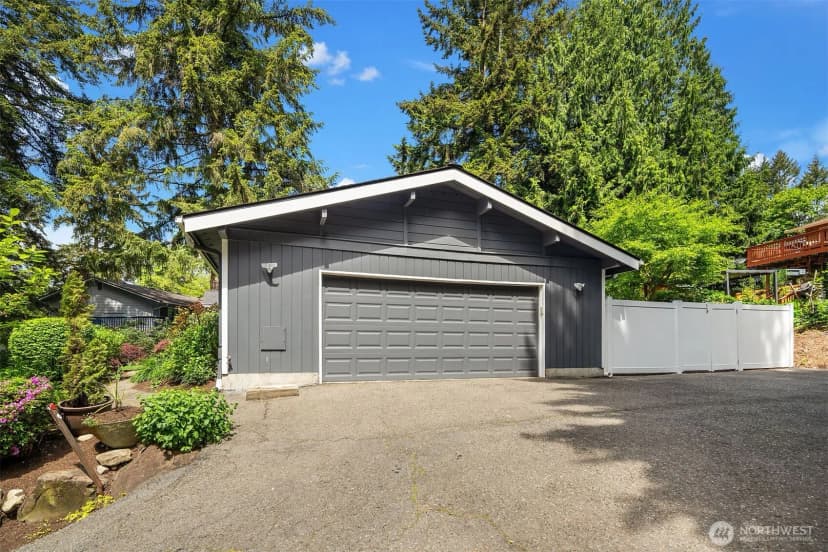 Property photo for 8704 171st Avenue Ne, Redmond photo 26