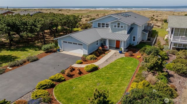Property photo for 34905 G St, Ocean Park