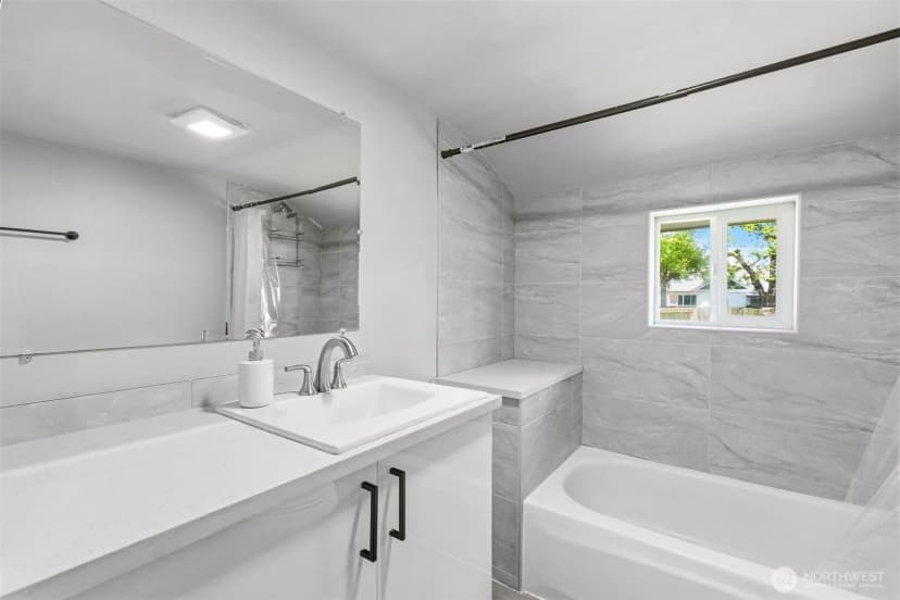 Property photo for 135 171st Street E, Spanaway photo 16