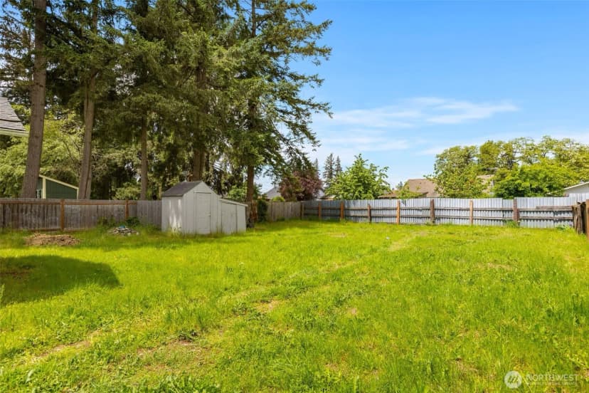 Property photo for 135 171st Street E, Spanaway photo 23