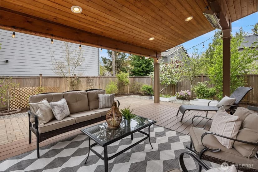 Property photo for 21417 Se 2nd Street, Sammamish photo 3