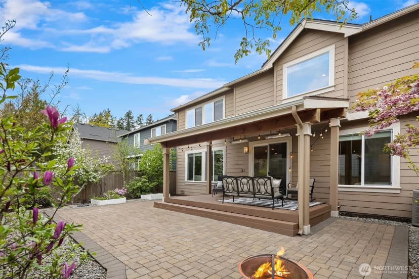 Property photo for 21417 Se 2nd Street, Sammamish photo 4