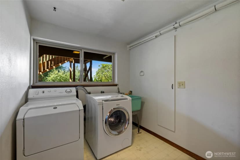 Property photo for 29815 10th Avenue Sw, Federal Way photo 25