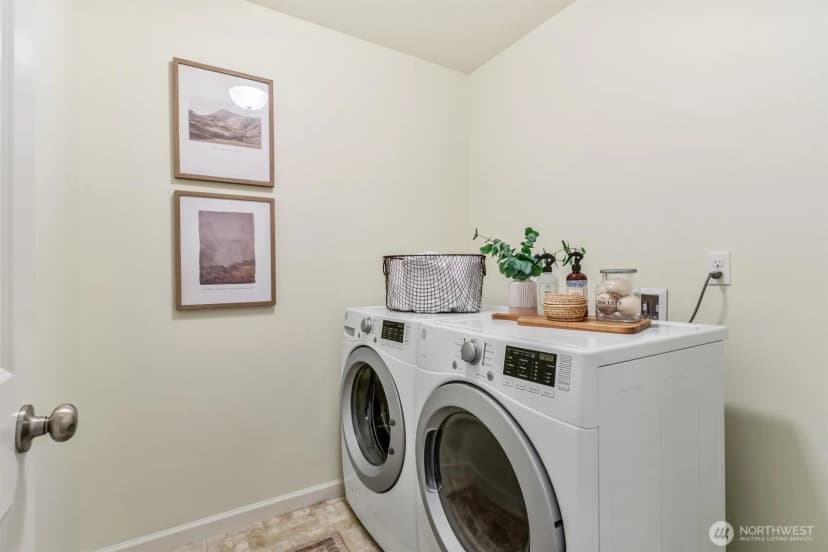 Property photo for 214 280th Street Ne, Arlington photo 27