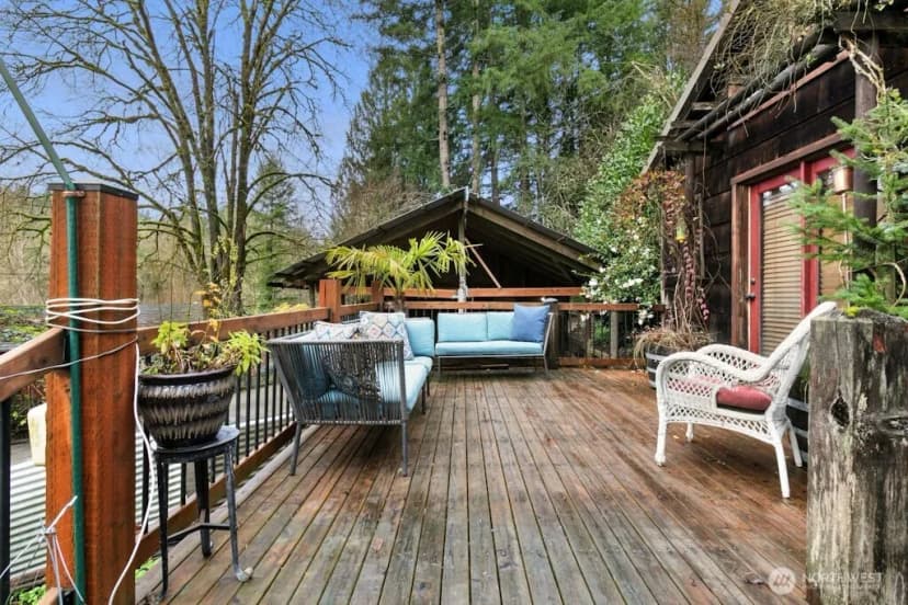 Property photo for 25629 Ne Redmond-fall City Road, Redmond photo 25