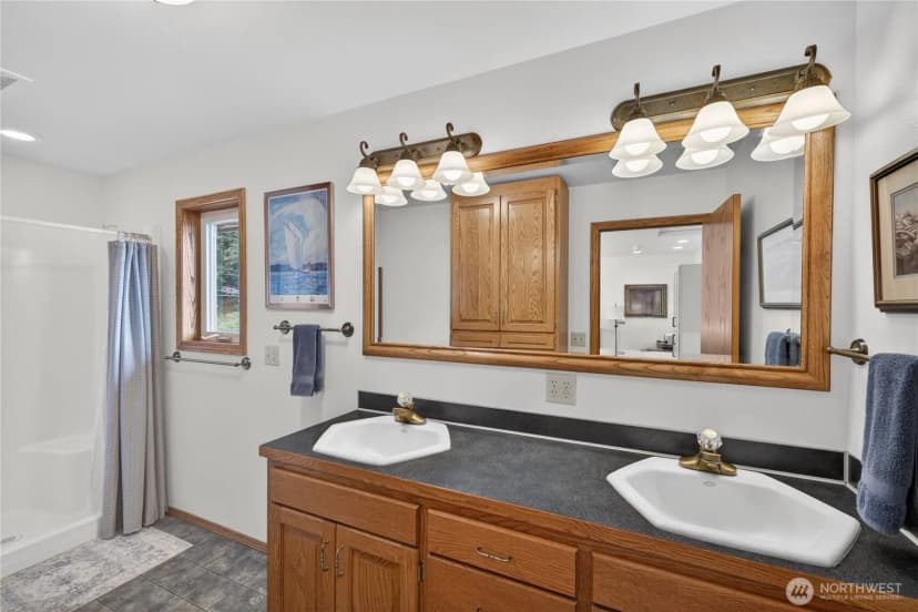 Property photo for 1019 Haddon Road, Anacortes photo 22