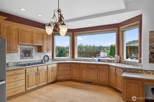 Property photo for 1019 Haddon Road, Anacortes photo 4