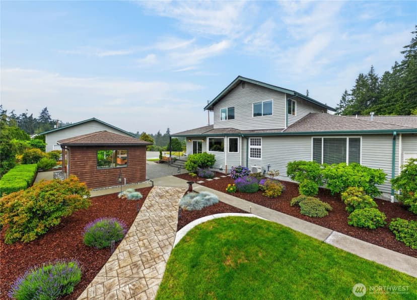Property photo for 1019 Haddon Road, Anacortes