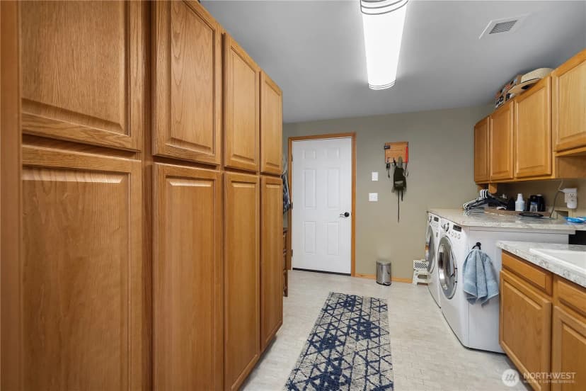 Property photo for 5732 Hill Street Ne, Olympia photo 22
