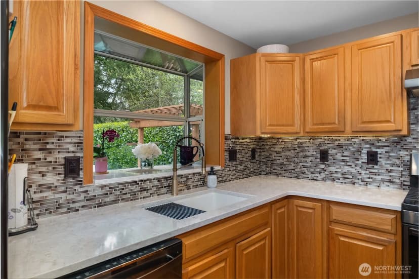 Property photo for 5732 Hill Street Ne, Olympia photo 12