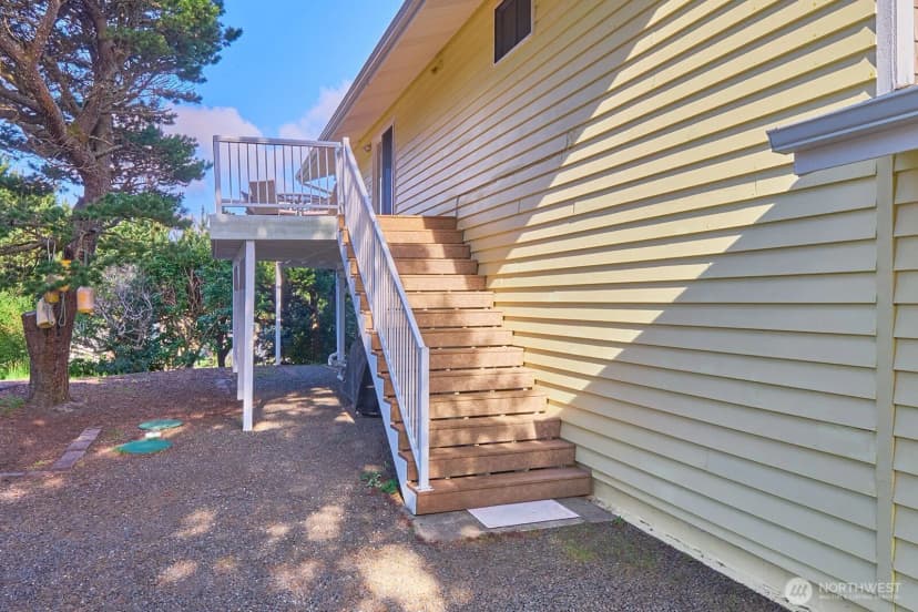Property photo for 29411 K Lane, Ocean Park photo 18