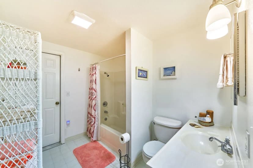 Property photo for 29411 K Lane, Ocean Park photo 17