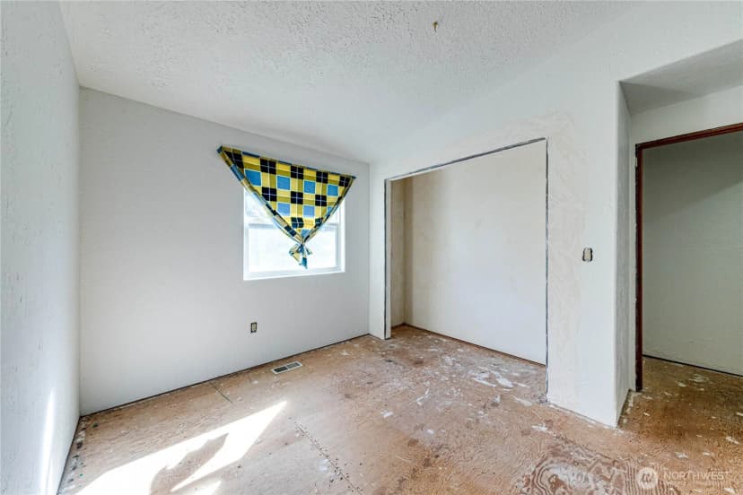 Property photo for 3962 Deer Park Road, Port Angeles photo 19