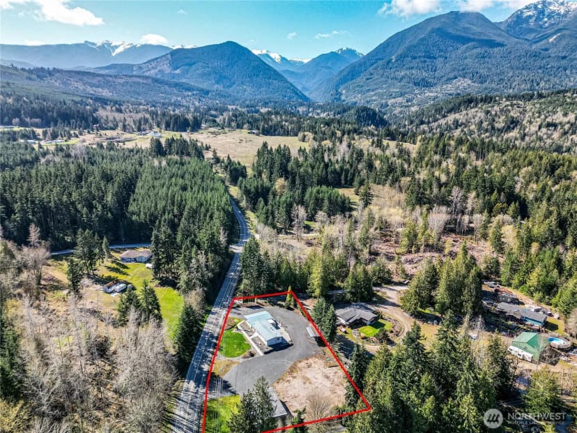 Property photo for 3962 Deer Park Road, Port Angeles photo 40