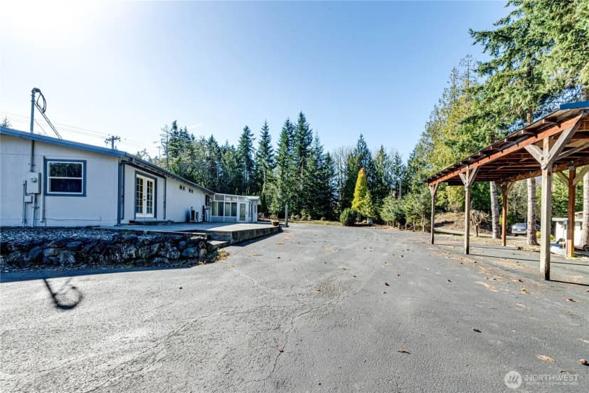 Property photo for 3962 Deer Park Road, Port Angeles photo 34