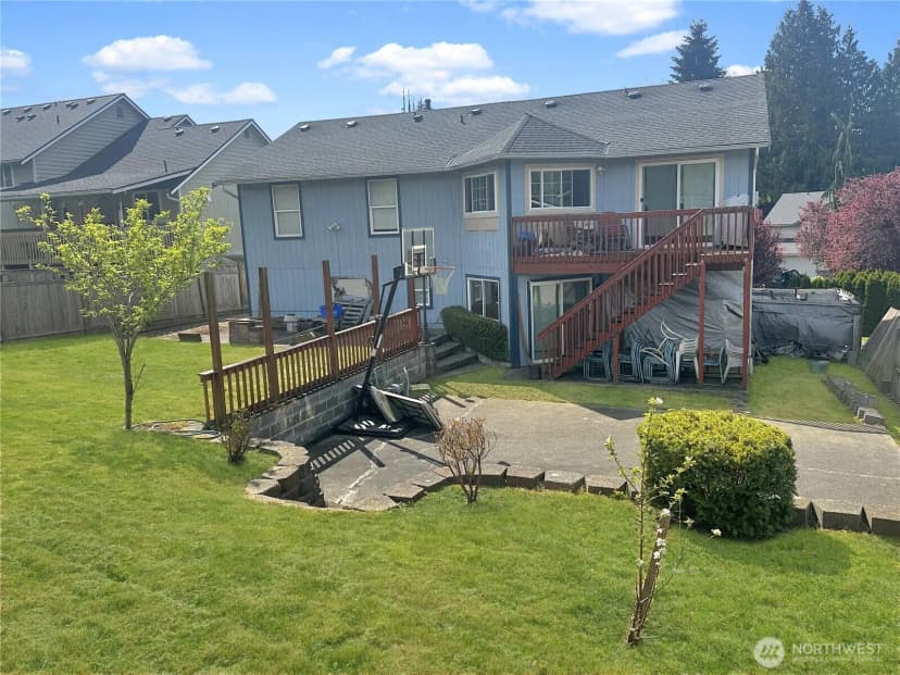 Property photo for 8823 W Mall Drive, Everett photo 28