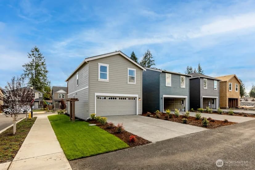 Property photo for 8331 Ostrom Avenue Se #102, Lacey photo 20