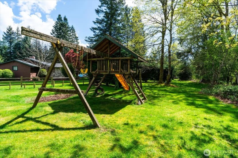 Property photo for 0 Xxx Mountain View Boulevard Se, North Bend photo 12