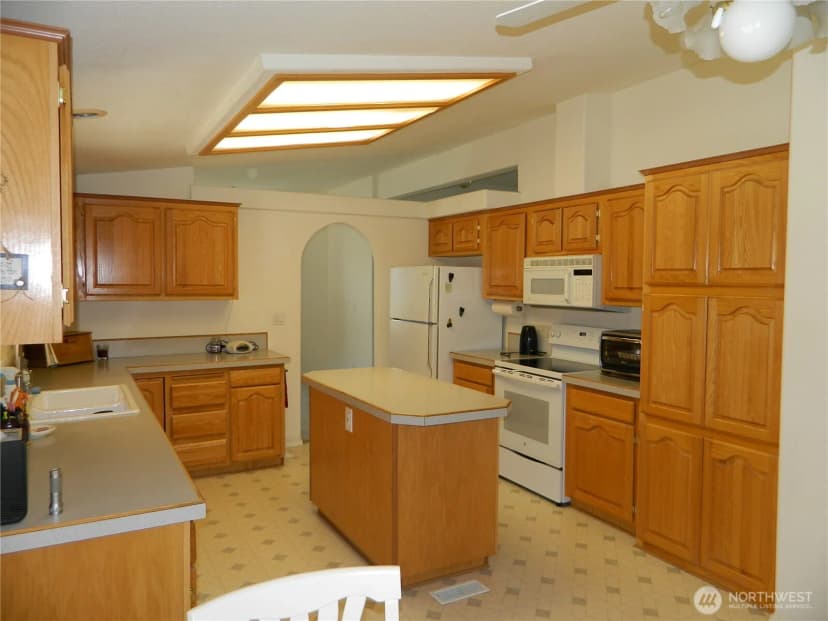 Property photo for 100 Summer, Tonasket photo 13