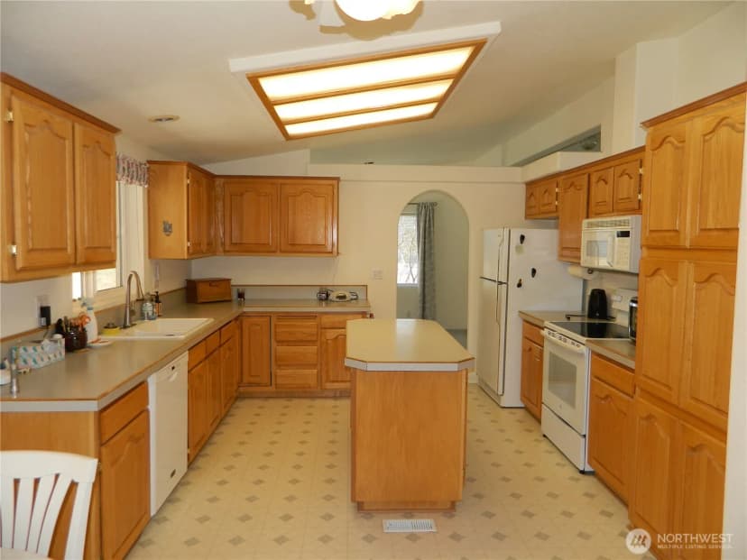 Property photo for 100 Summer, Tonasket photo 8