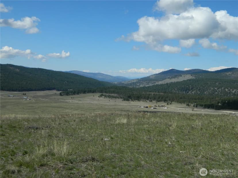 Property photo for 100 Summer, Tonasket photo 28