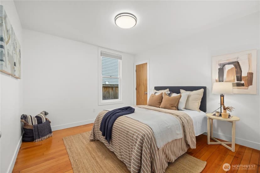Property photo for 927 29th Avenue S, Seattle photo 18