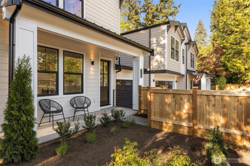 Property photo for 11608 Ne 92nd Street, Kirkland photo 36