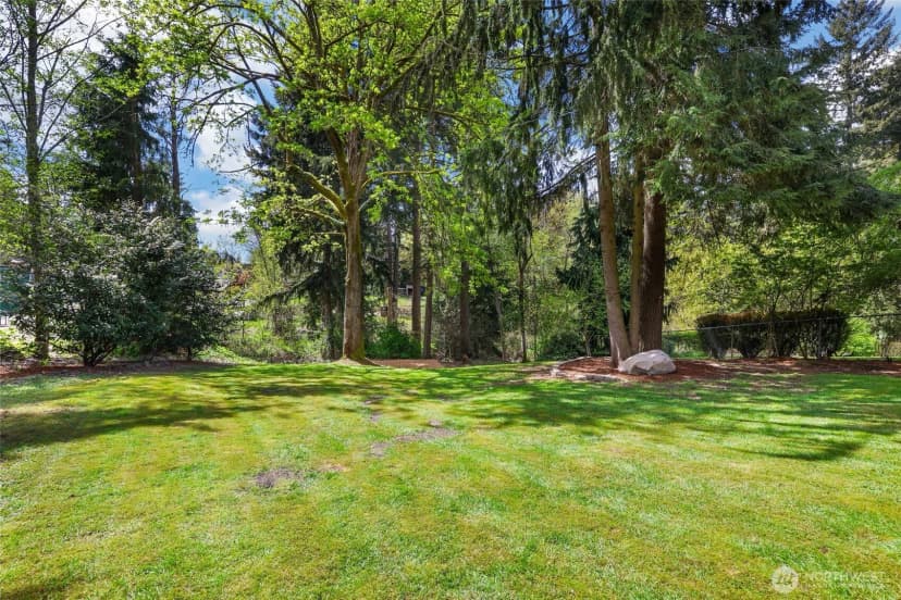 Property photo for 1620 186th Avenue E, Lake Tapps photo 29