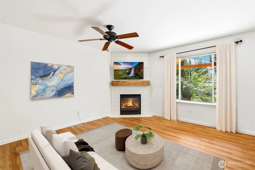Property photo for 1620 186th Avenue E, Lake Tapps photo 8