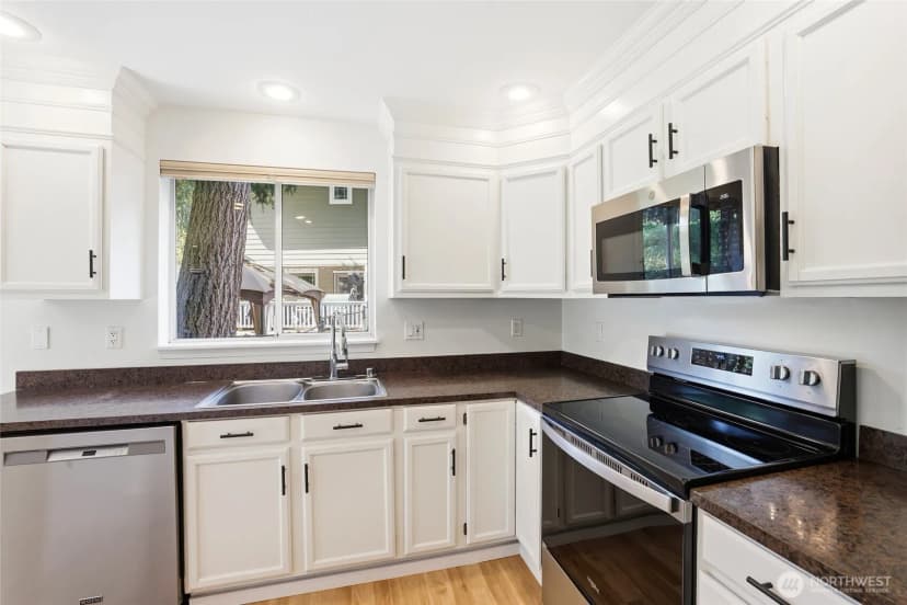 Property photo for 1620 186th Avenue E, Lake Tapps photo 13
