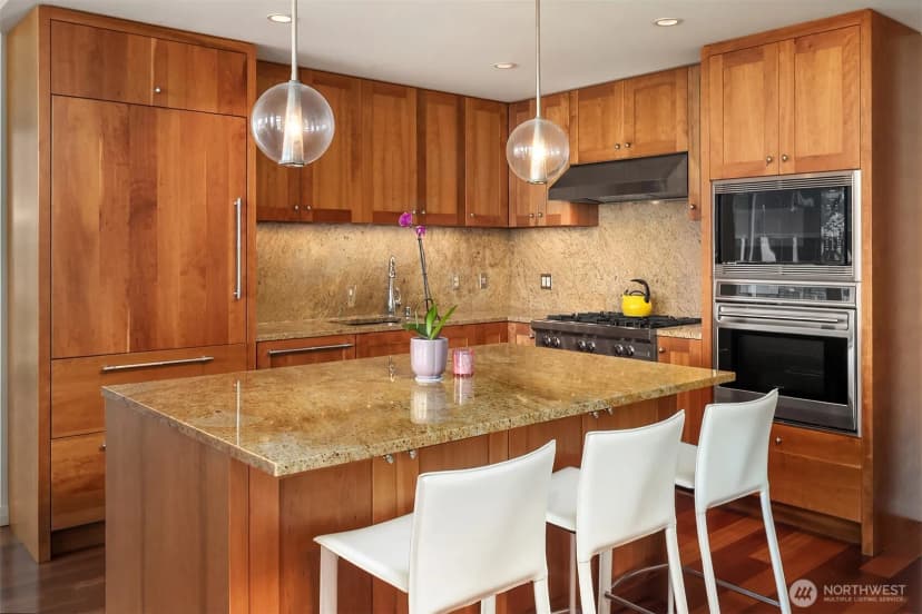 Property photo for 10700 Ne 4th Street #2202, Bellevue photo 5