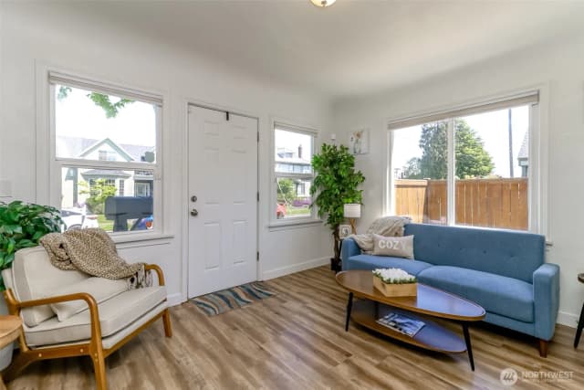 Property photo for 606 S 61st Street, Tacoma photo 4