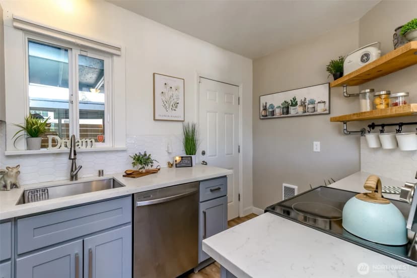 Property photo for 606 S 61st Street, Tacoma photo 11