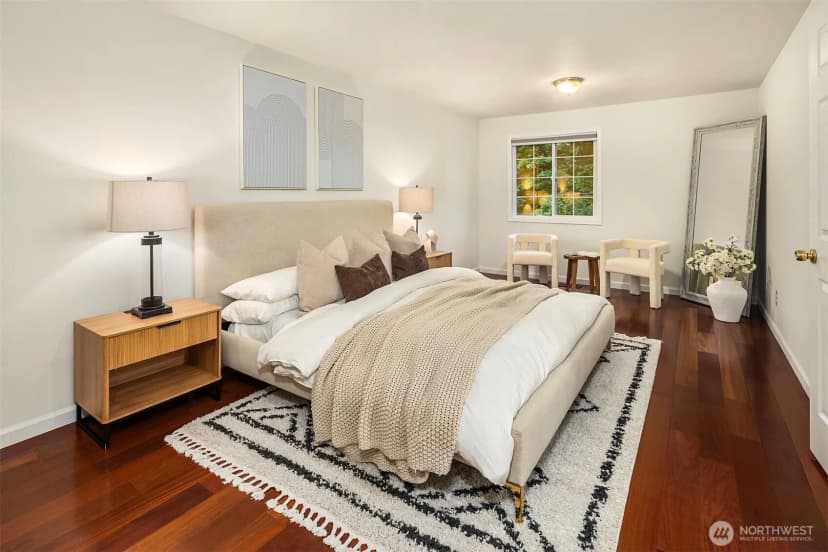 Property photo for 2805 112th Avenue Se, Bellevue photo 16