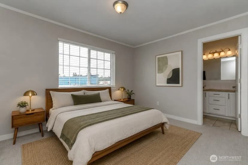 Property photo for 10426 17th Avenue Sw #10426, Seattle photo 26