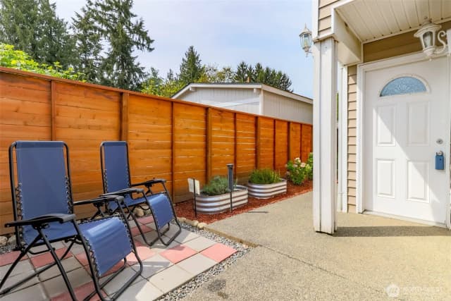 Property photo for 10426 17th Avenue Sw #10426, Seattle photo 3