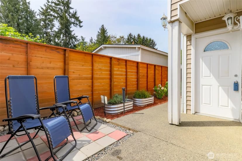 Property photo for 10426 17th Avenue Sw #10426, Seattle photo 3
