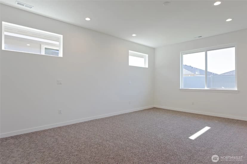 Property photo for 106 E Chinook Road, Ellensburg photo 21