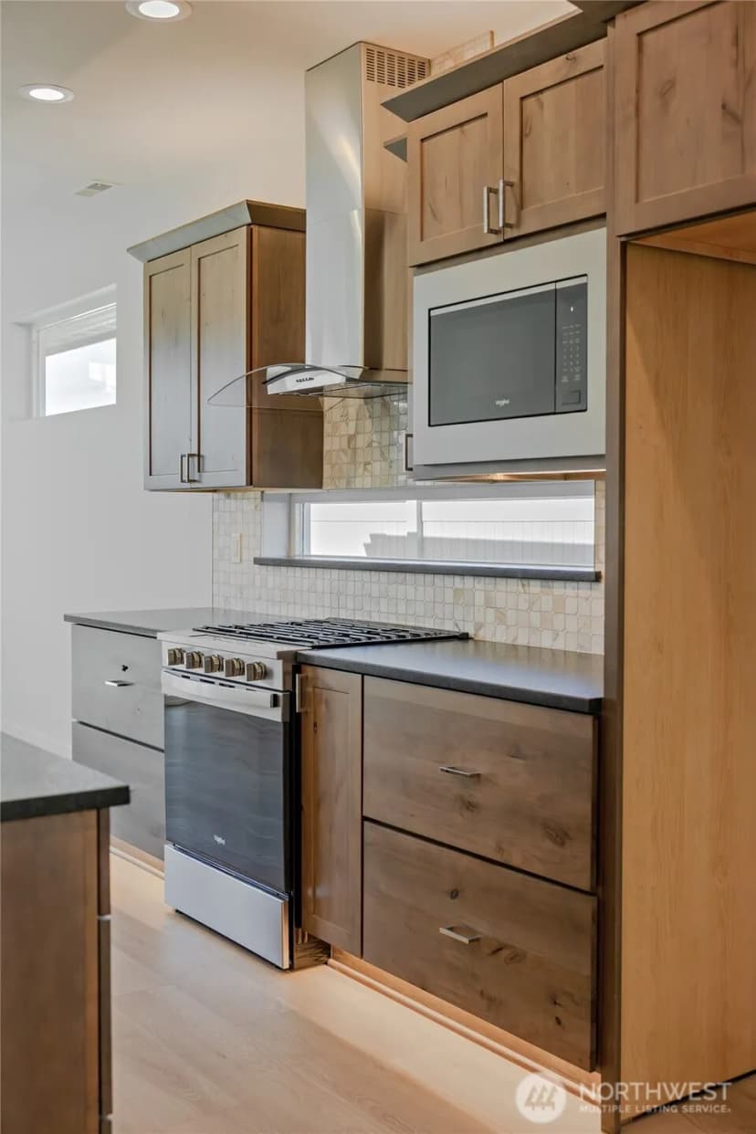 Property photo for 106 E Chinook Road, Ellensburg photo 10